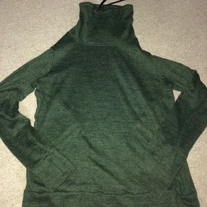 old navy pull over